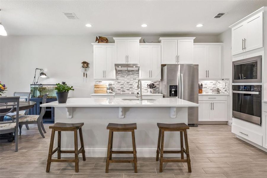 Furnished interior view inside a new home in , Winter Garden (Image 33).