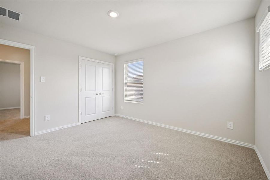 Spacious, unfurnished interior of a new home in Eastridge - Signature Series, McKinney (Image 34).