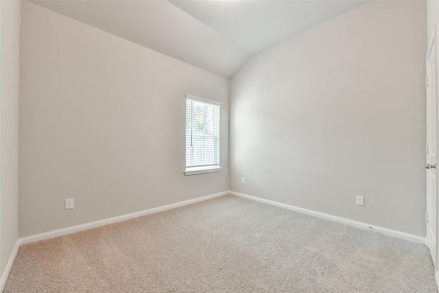 Spacious, unfurnished interior of a new home in King Oaks Village, Baytown (Image 16). Spacious, unfurnished interior of a new home in King Oaks Village, Baytown (Image 16).