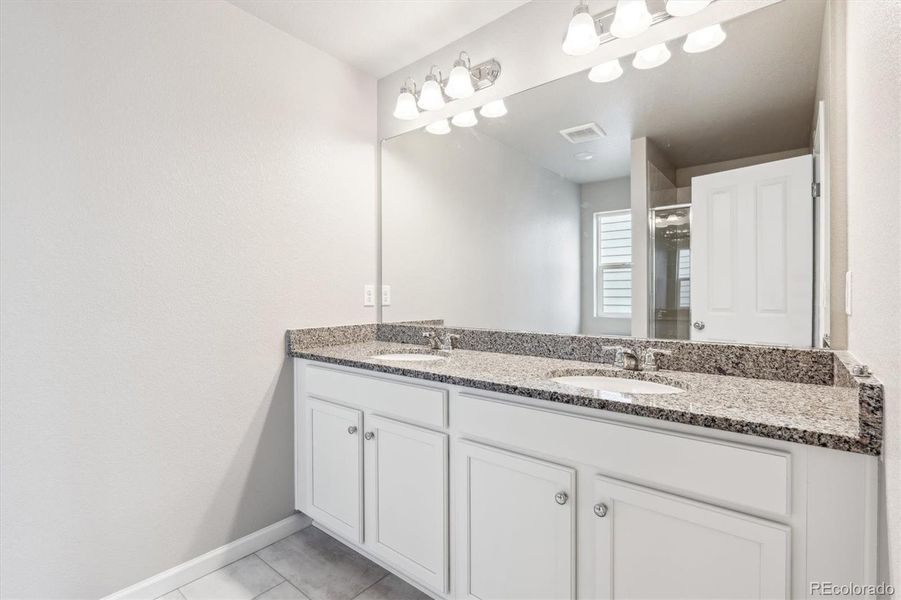 Furnished interior view inside a new home in Pintail Commons at Johnstown Village, Johnstown (Image 7).