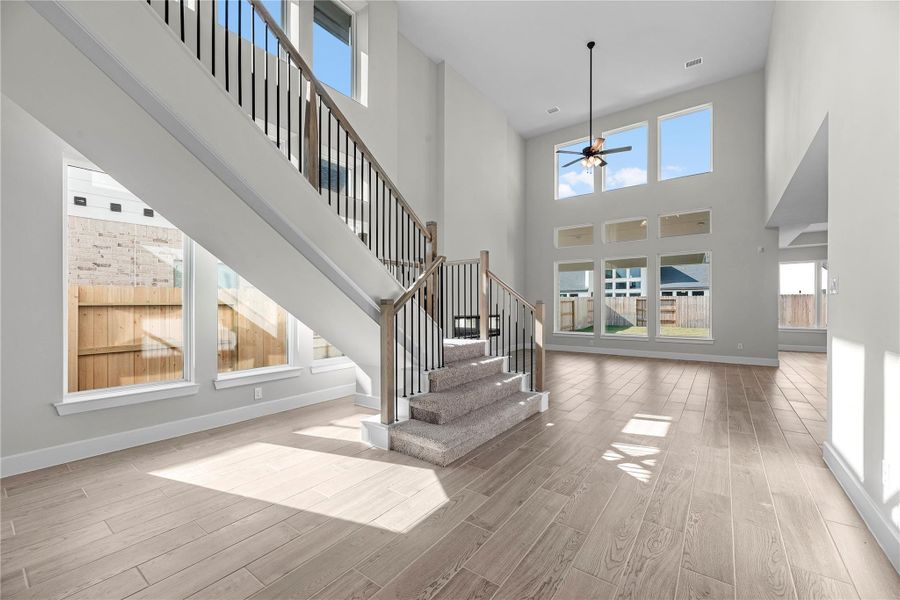 Spacious, unfurnished interior of a new home in Grange - 55', Katy (Image 15).