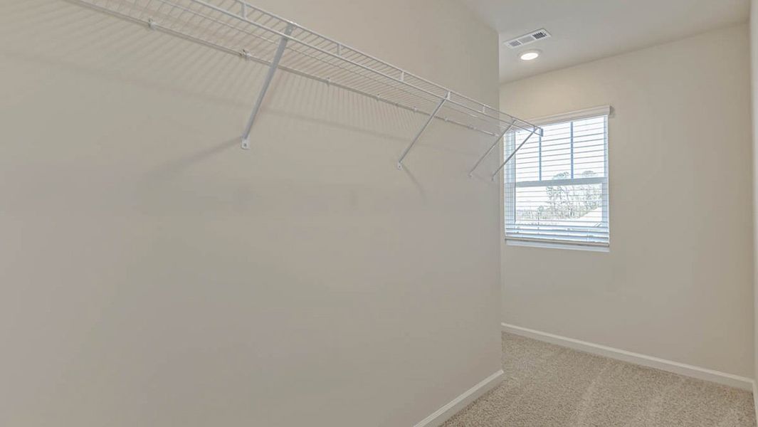 Representative unfurnished interior of a home built from the Darwin by D.R. Horton in Sherwood Manor, College Park (Image 15).
