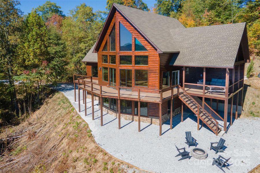 Image 21 of a home in .