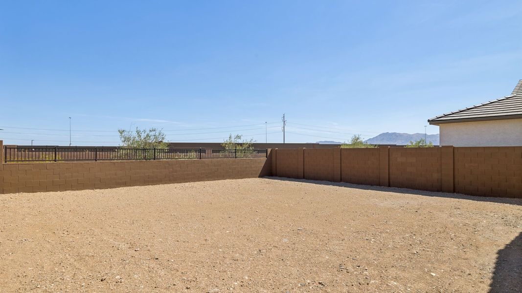 Exterior details and patio area of a home in Upper Canyon, Phoenix (Image 3).