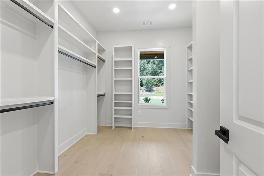 Spacious, unfurnished interior of a new home in , Lula (Image 27). Spacious, unfurnished interior of a new home in , Lula (Image 27).