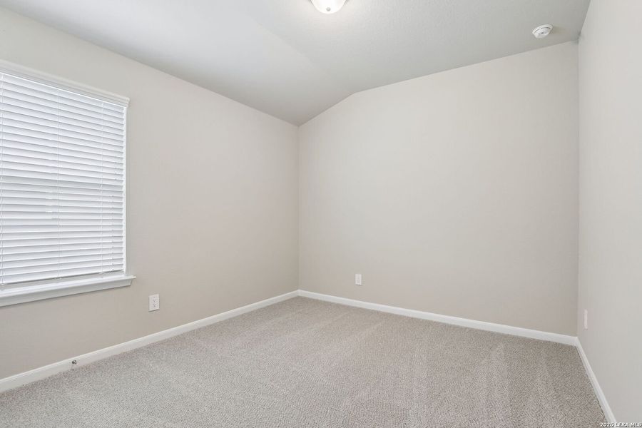 Spacious, unfurnished interior of a new home in Thomas Pond, San Antonio (Image 37). Spacious, unfurnished interior of a new home in Thomas Pond, San Antonio (Image 37).