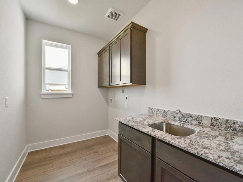 Furnished interior view inside a new home in Lago Mar, Texas City (Image 14). Furnished interior view inside a new home in Lago Mar, Texas City (Image 14).