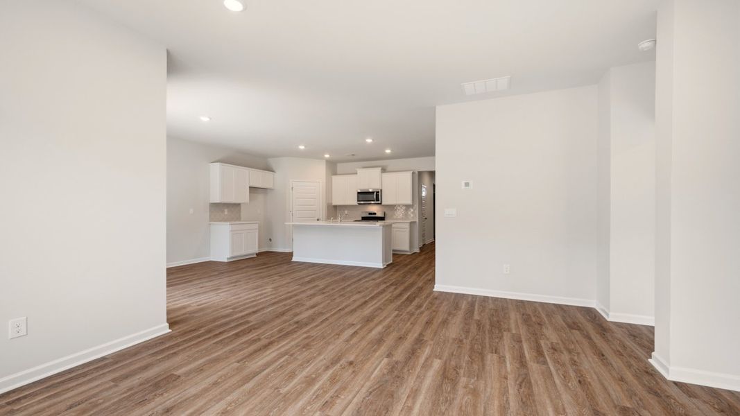 Spacious, unfurnished interior of a new home in The Reserve at Calcutta, Stockbridge (Image 22).