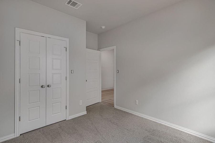 Spacious, unfurnished interior of a new home in , Fort Worth (Image 29).