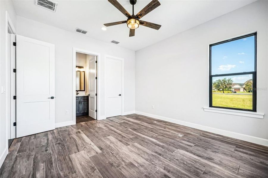 In-Law/ Office suite with Bathroom Entrance & walk-in closet