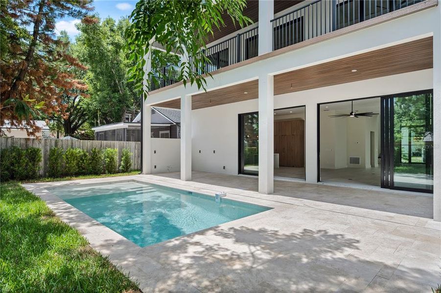 Exterior details and patio area of a home in , Orlando (Image 34).
