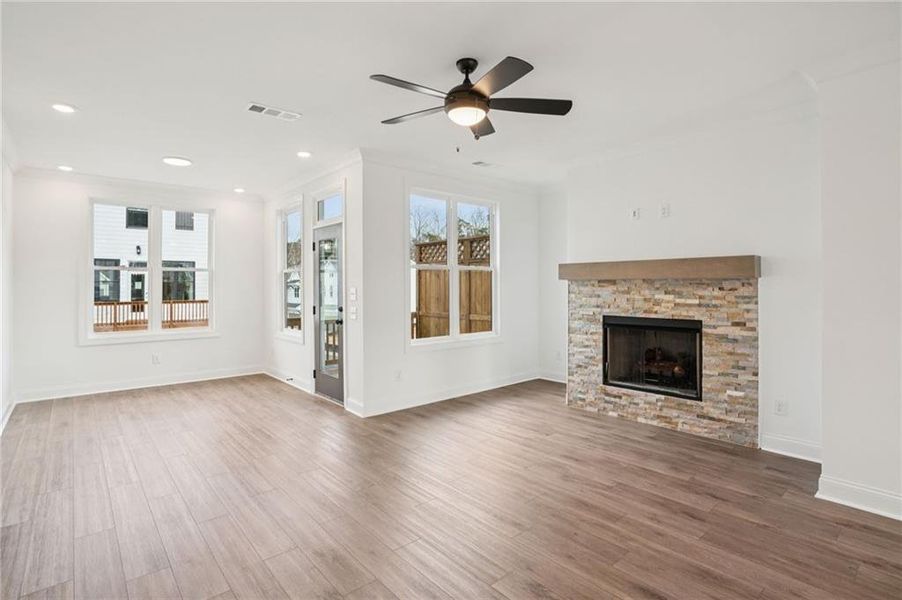 Spacious, unfurnished interior of a new home in Palisades Townhomes, Cumming (Image 17).