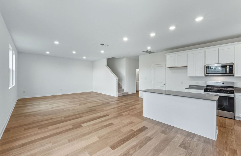 Spacious, unfurnished interior of a new home in Larson Crossing, Elgin (Image 42).