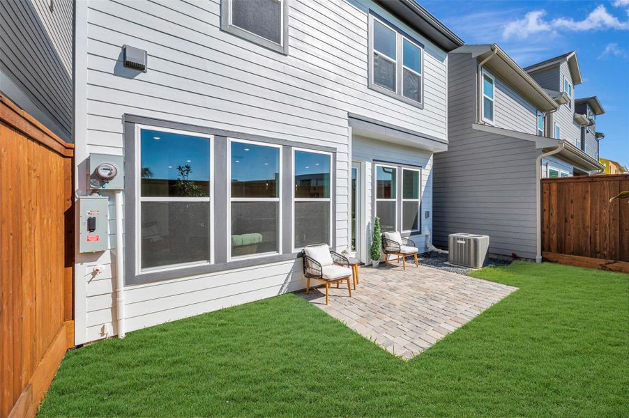 Welcome to The Gianna by David Weekley Homes. Move-In Ready Now!