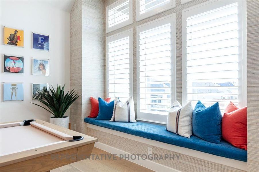 Furnished interior view inside a new home in Star Trail, Prosper (Image 7).