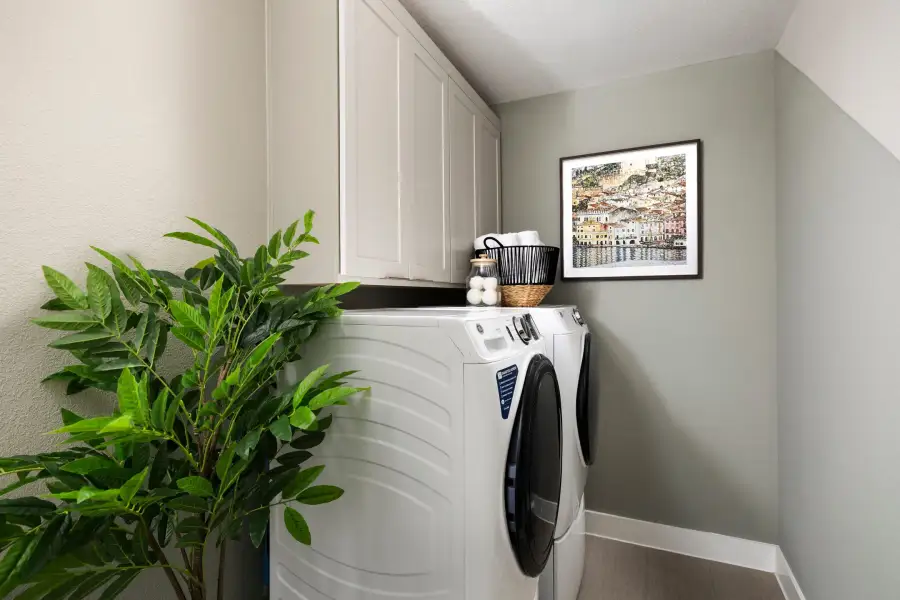 Close-up of interior finishes inside a home in Edgewood, Leander (Image 22).