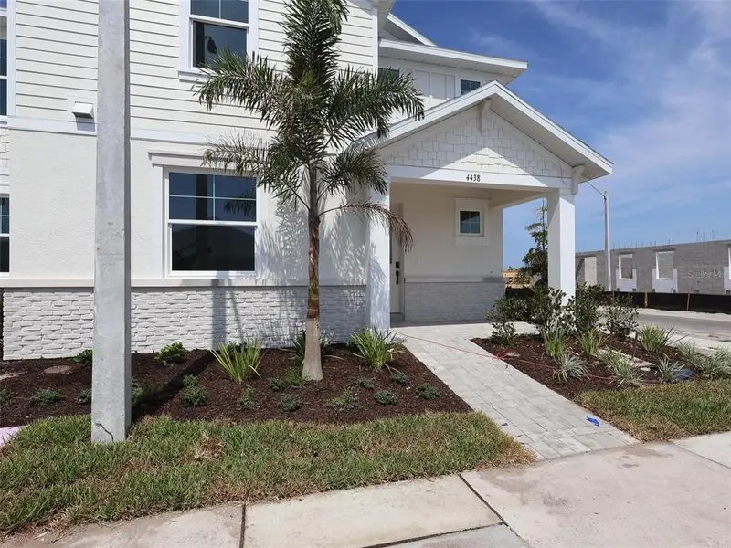 Exterior details and patio area of a home in SeaFlower, Bradenton (Image 1). Exterior details and patio area of a home in SeaFlower, Bradenton (Image 1).