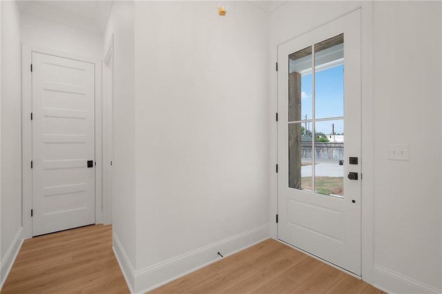 Spacious, unfurnished interior of a new home in , Calhoun (Image 13).