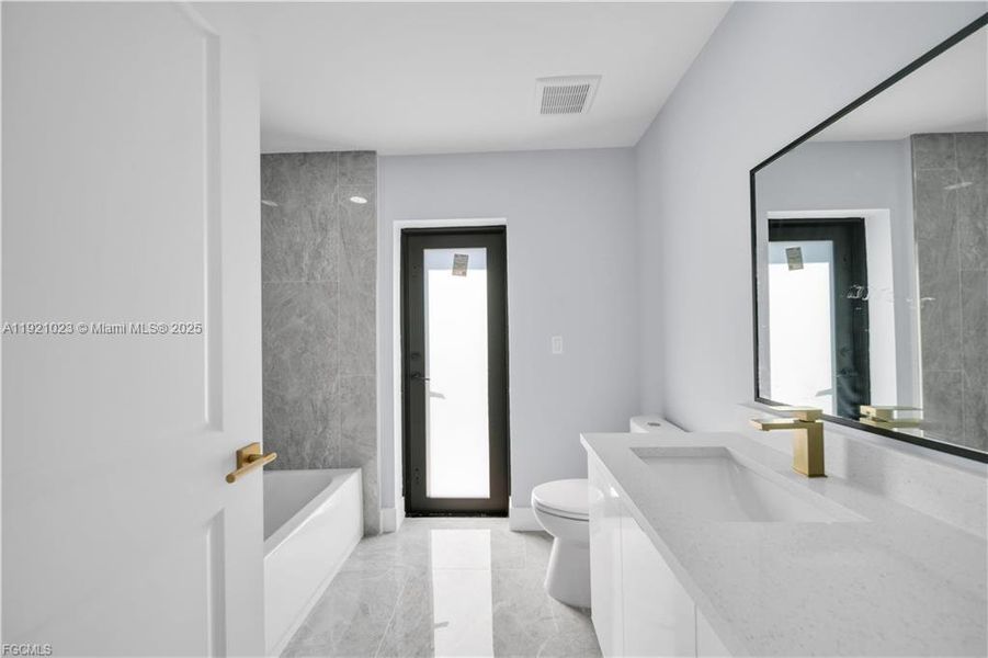 Furnished interior view inside a new home in , Lehigh Acres (Image 16). Furnished interior view inside a new home in , Lehigh Acres (Image 16).