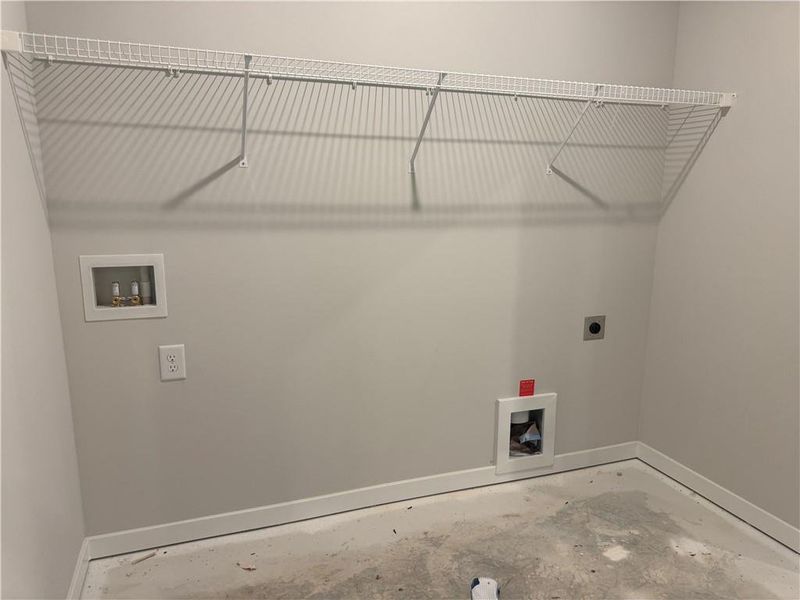 Image 38 of a home in Rosewood Lake Preserve.