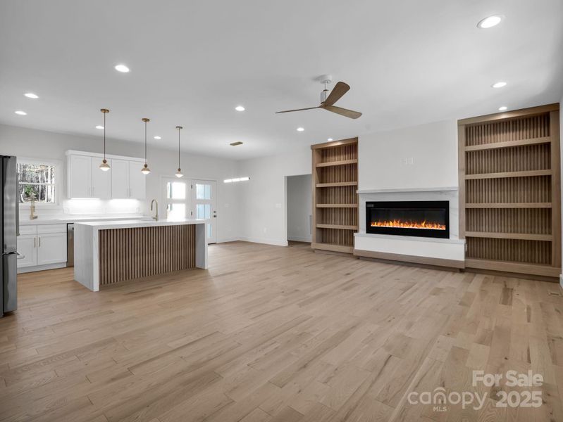 Image 43 of a home in . Image 43 of a home in .