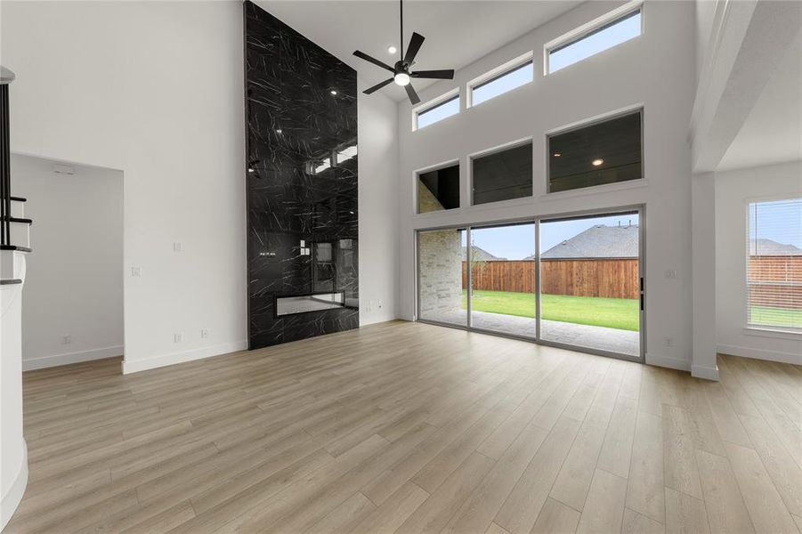 07. 981 Georgetown - Family (2)