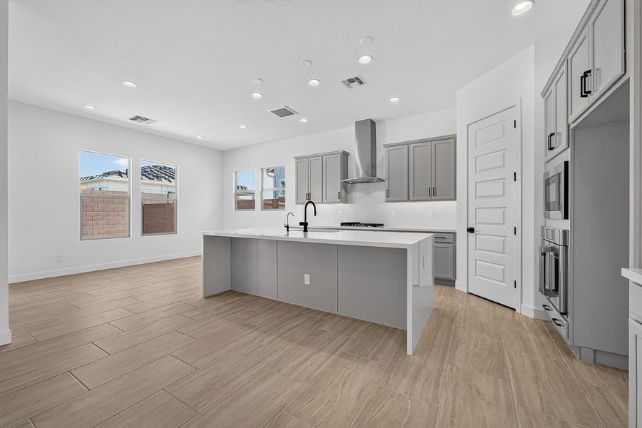 Furnished interior view inside a new home in Verdin, Phoenix (Image 9).