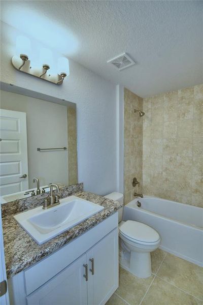 Furnished interior view inside a new home in Cadence Crossing, Auburndale (Image 6).