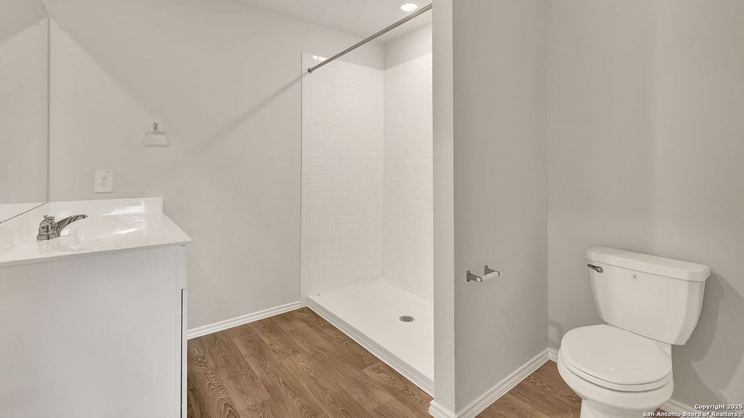 Furnished interior view inside a new home in Ladera, Luling (Image 13). Furnished interior view inside a new home in Ladera, Luling (Image 13).