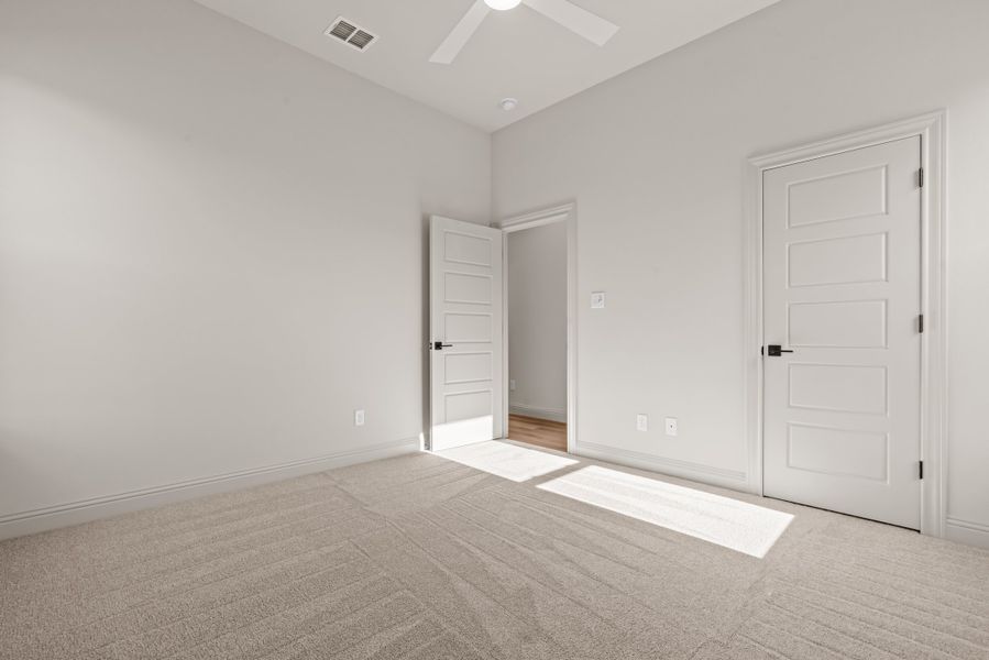 Spacious, unfurnished interior of a new home in Parker Meadows, Weatherford (Image 36).