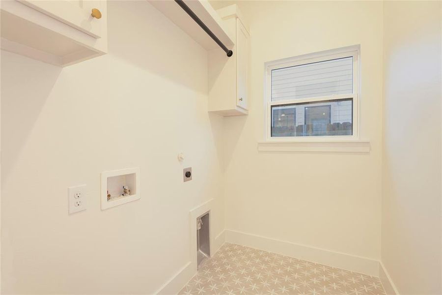 Spacious, unfurnished interior of a new home in , McKinney (Image 21).