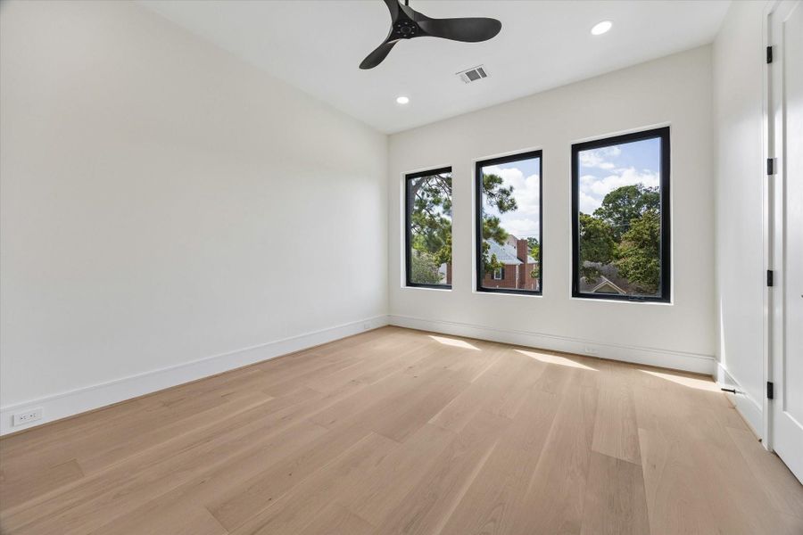 Spacious, unfurnished interior of a new home in , Houston (Image 33). Spacious, unfurnished interior of a new home in , Houston (Image 33).