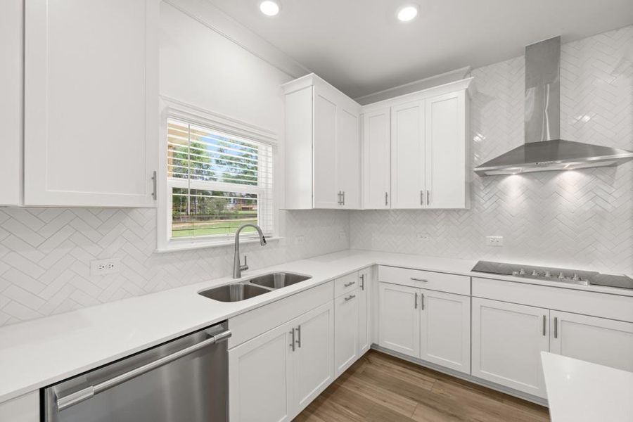 Furnished interior view inside a new home in Willow Creek, Watkinsville (Image 11).