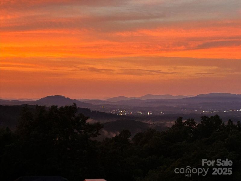 Hendersonville city lights