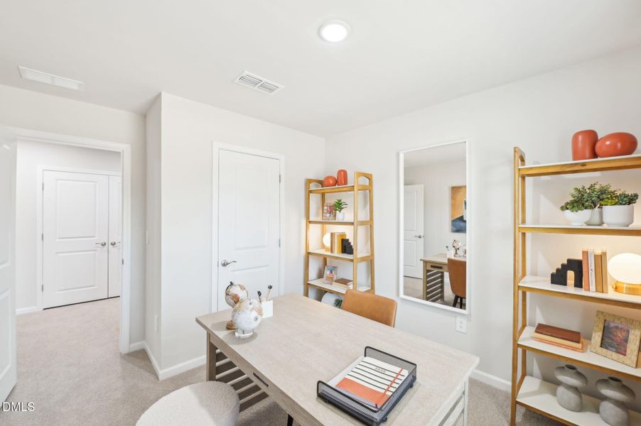 30-web-or-mls-Raleigh - Oakwood - 1064 W