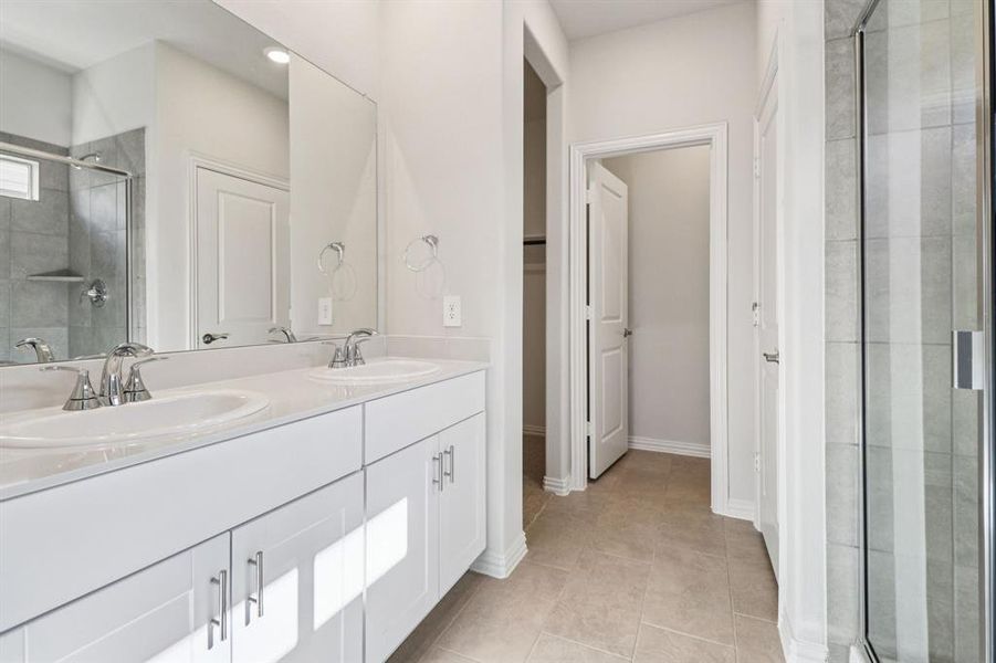 Furnished interior view inside a new home in Lakehaven - Spring Series, Farmersville (Image 15).