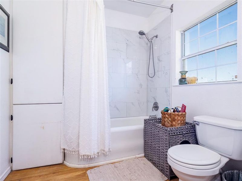 Furnished interior view inside a new home in , Brownwood (Image 5).