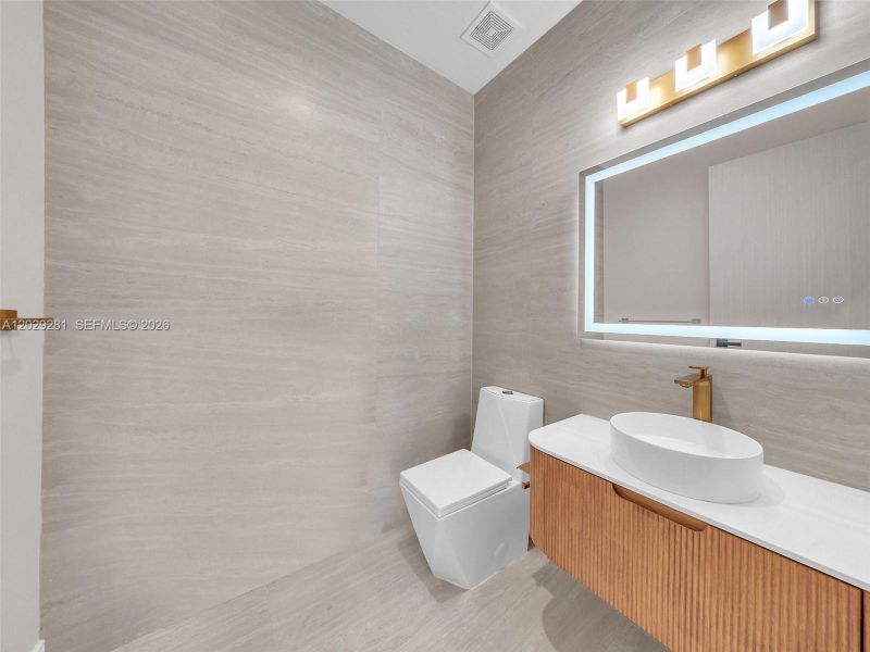 Furnished interior view inside a new home in , Hollywood (Image 17).