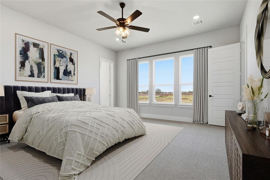 Furnished interior view inside a new home in Waterfall Ranch, Waxahachie (Image 11).