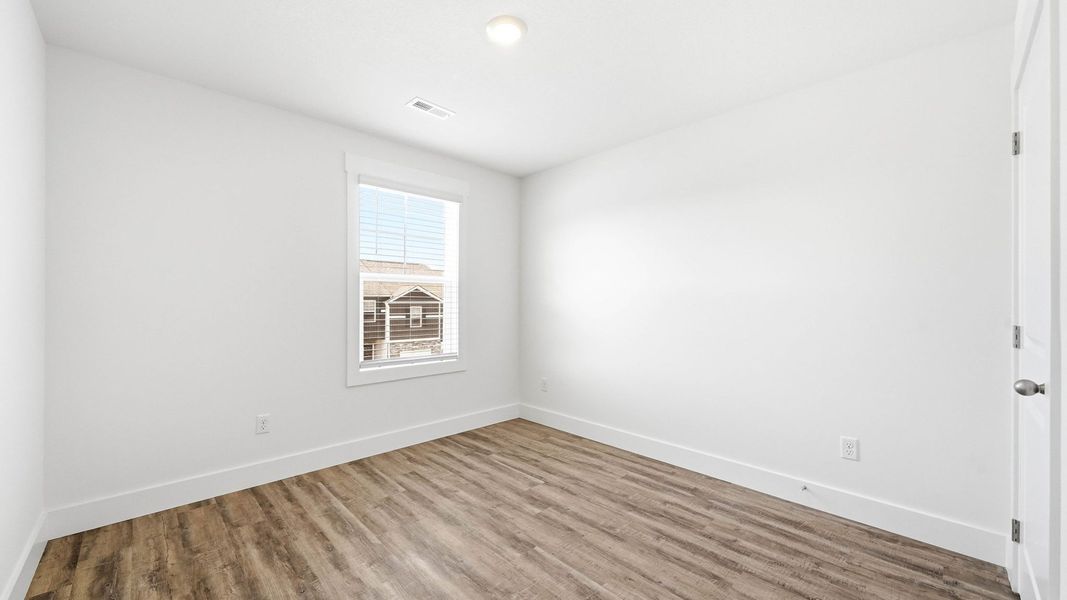Spacious, unfurnished interior of a new home in The Arbor Townhomes, Kingsport (Image 17).