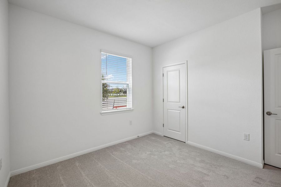 Spacious, unfurnished interior of a new home in Lisso, Pflugerville (Image 29).