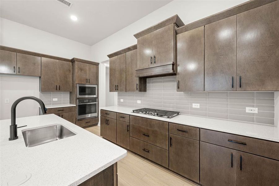 2219 Shady Elm- Kitchen-3 2219 Shady Elm- Kitchen-3