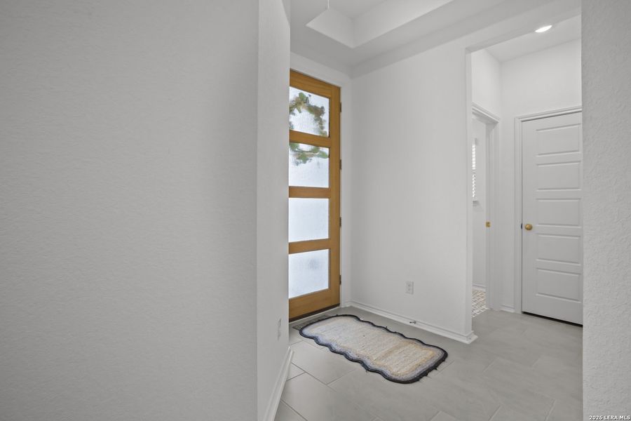 Spacious, unfurnished interior of a new home in The Parklands, Schertz (Image 16). Spacious, unfurnished interior of a new home in The Parklands, Schertz (Image 16).