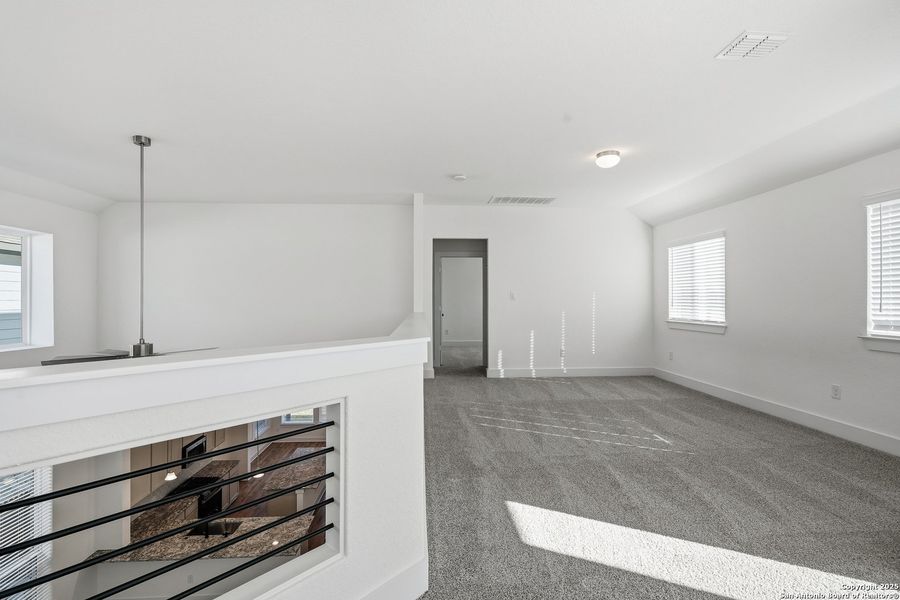 Spacious, unfurnished interior of a new home in Stillwater Ranch, San Antonio (Image 34). Spacious, unfurnished interior of a new home in Stillwater Ranch, San Antonio (Image 34).
