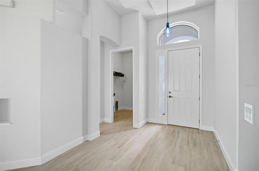 Spacious, unfurnished interior of a new home in Marina Del Palma, Palm Coast (Image 46).