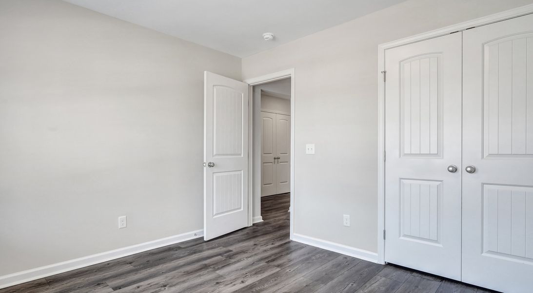 Spacious, unfurnished interior of a new home in Heritage at New Riverside, Bluffton (Image 26).