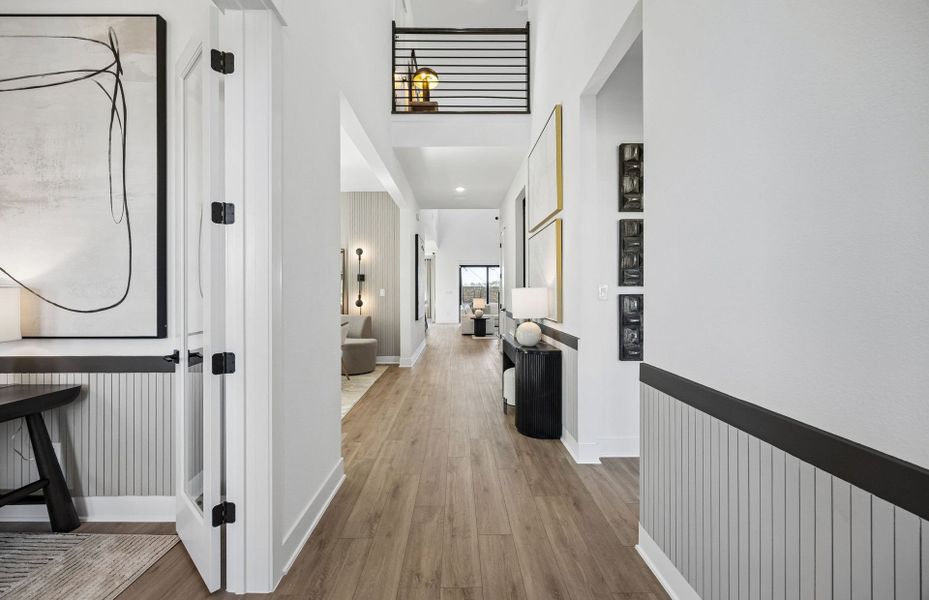 Representative furnished interior of a home built from the Ferris by Pulte Homes in Ryehill, Rosenberg (Image 32).