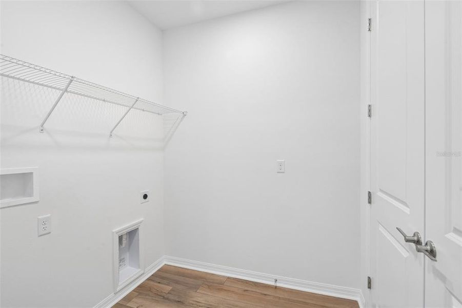 Spacious, unfurnished interior of a new home in , San Antonio (Image 33).