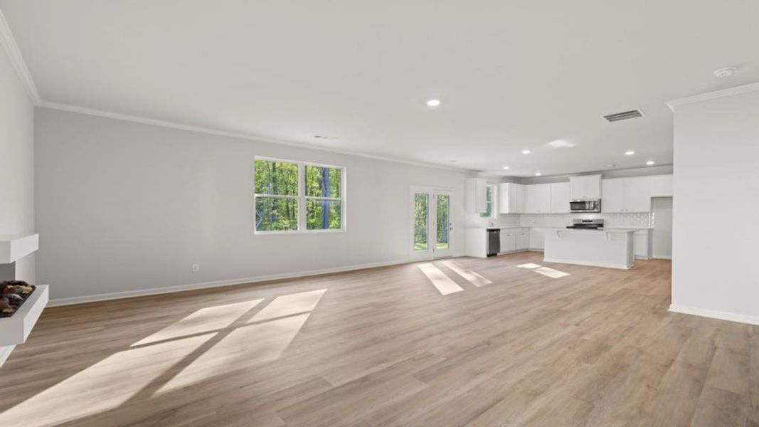Spacious, unfurnished interior of a new home in , Dallas (Image 17).