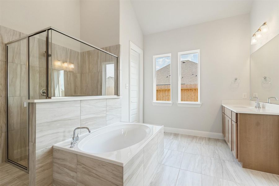 Furnished interior view inside a new home in Brookewater, Rosenberg (Image 5).
